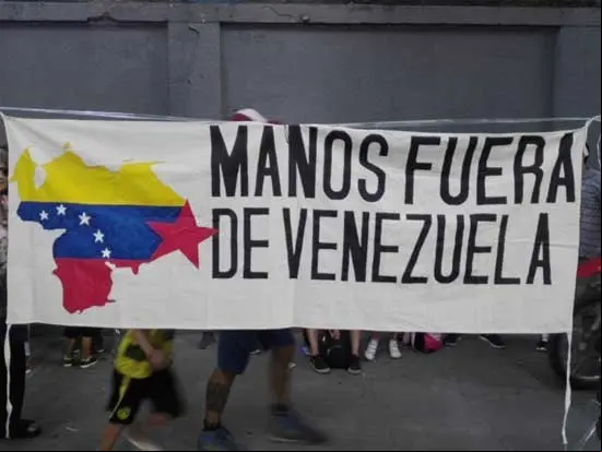 manos-fuera-de-venezuela