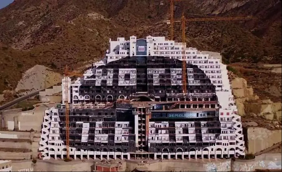 el algarrobico