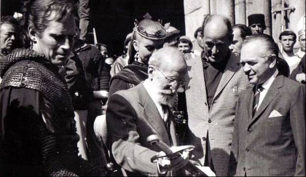 menendez-pidal-heston