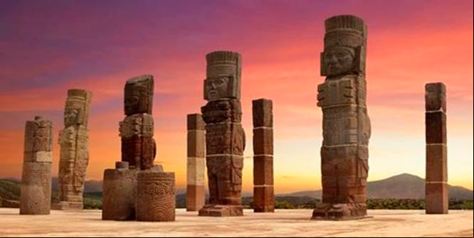 Los toltecas fueron irados como constructores por todas las culturas posteriores.