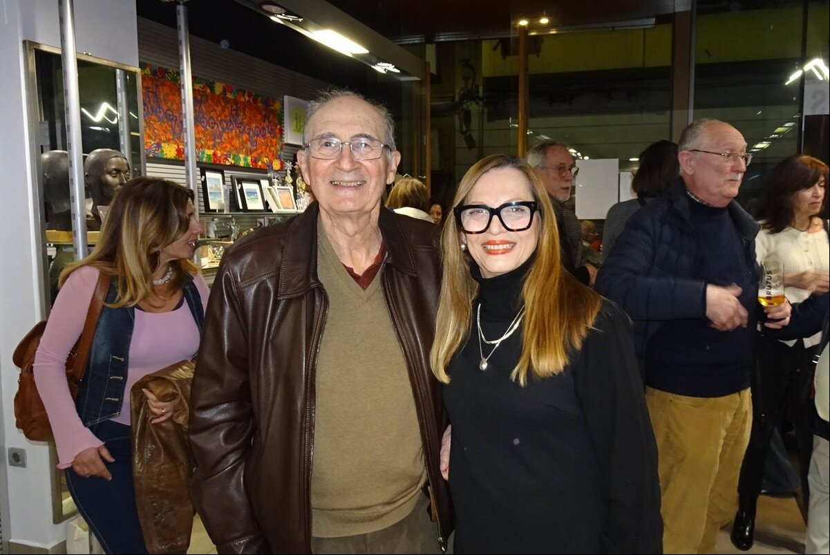 Palmeral y Laura León