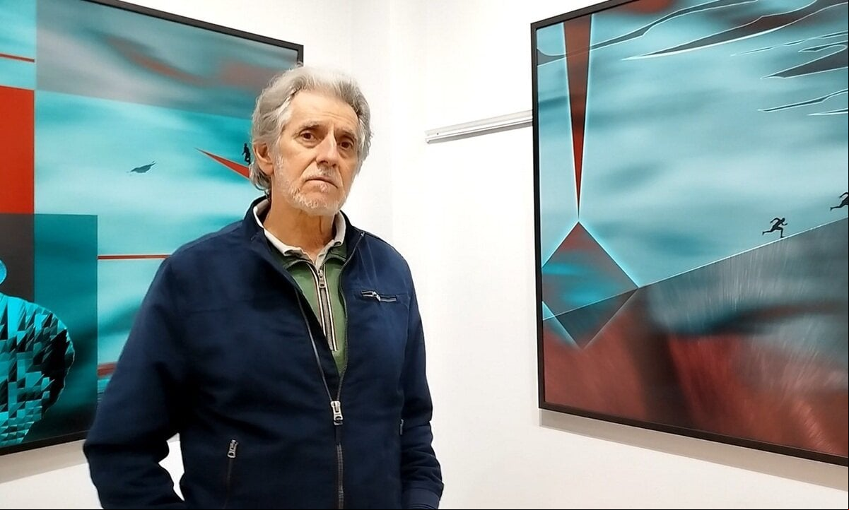 1.-Toni Magro en su exposición de arte digital